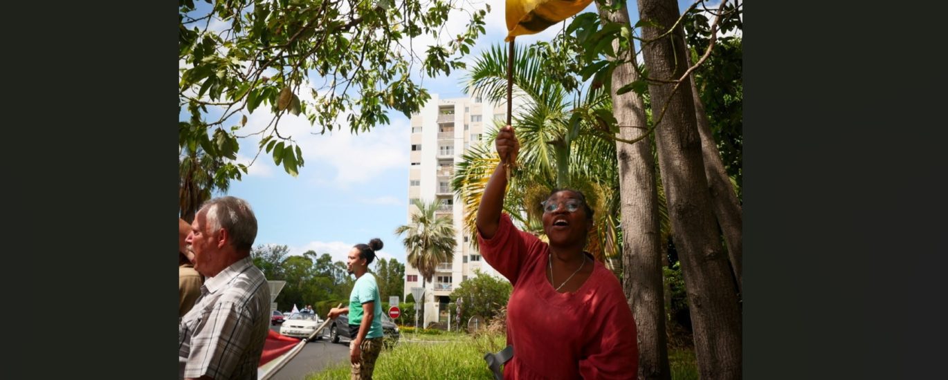 Sur le QG Zazalé, Les combats sont nombreux : défense de la nature, souveraineté alimentaire, valorisation de la langue et de la culture, lutte décoloniale et contre la flambée actuelle des loyers et des prix, contre la sur-consommation etc.