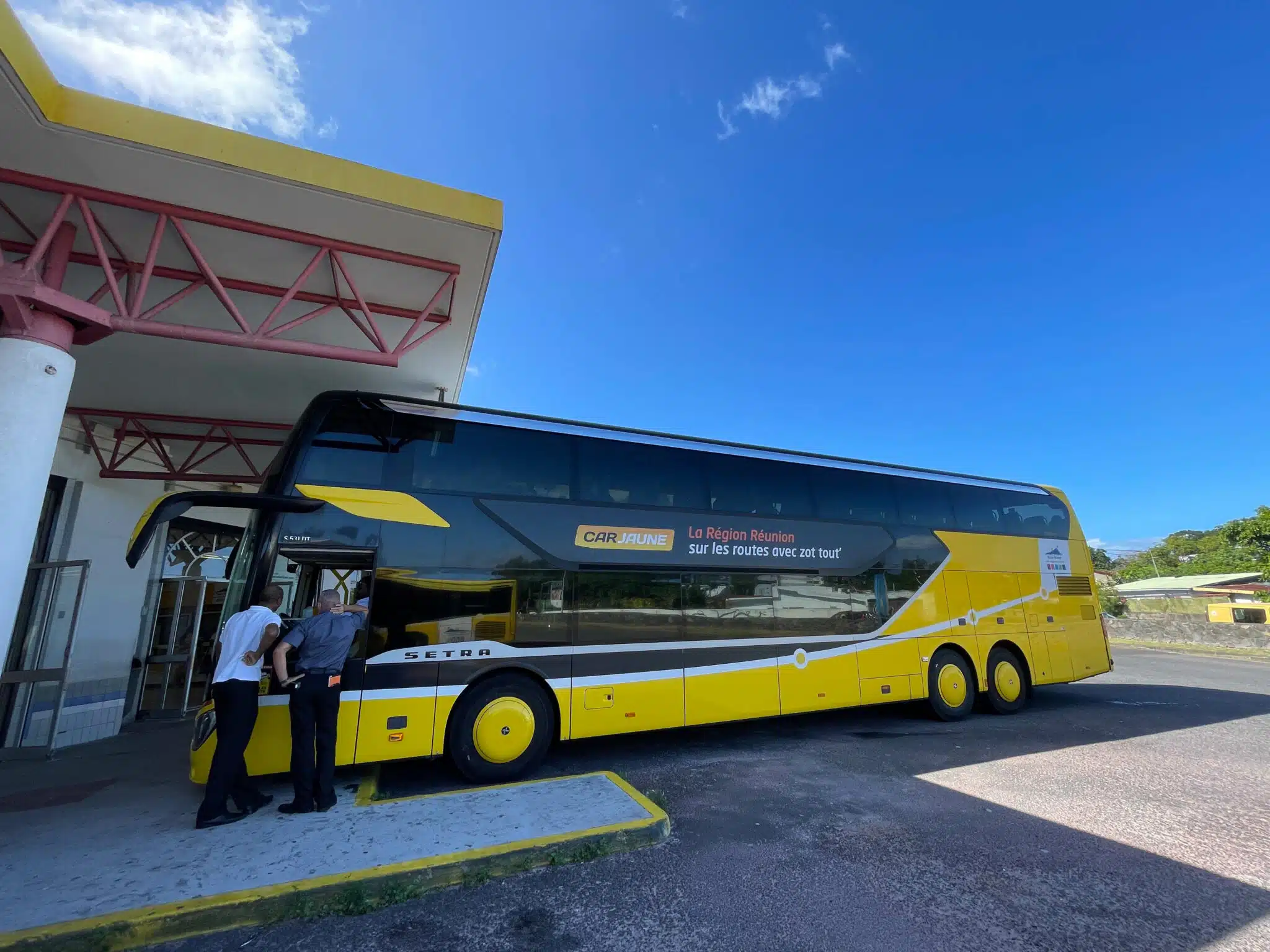 Les mobilités, l’angle mort de la Nouvelle Route du Littoral