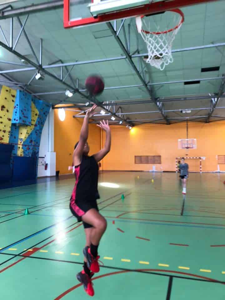 PROJET BASKET AU COLLEGE JOSEPH HUBERT DE SAINT JOSEPH