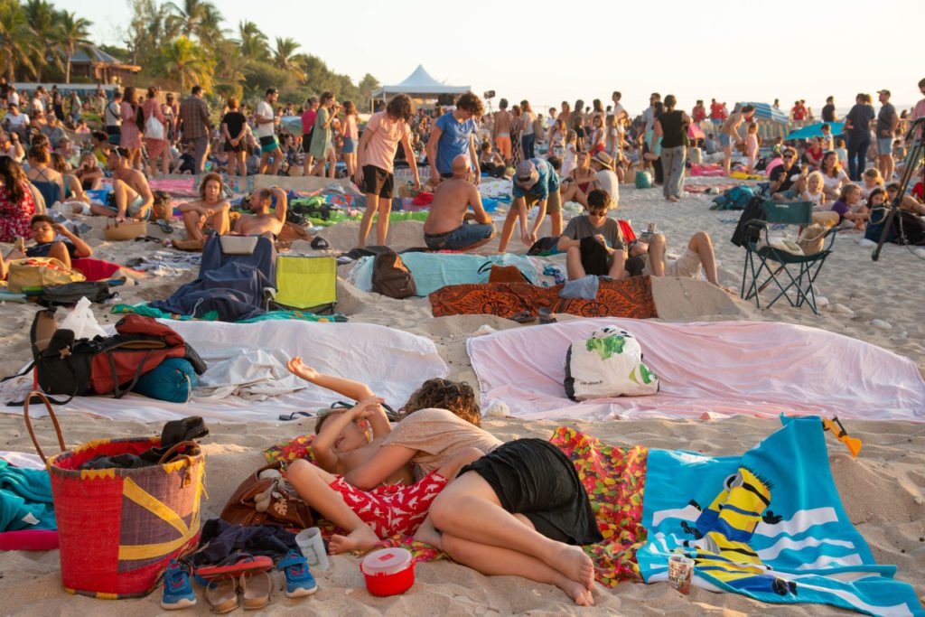 festival du film d'aventure plage de Saint-Gilles