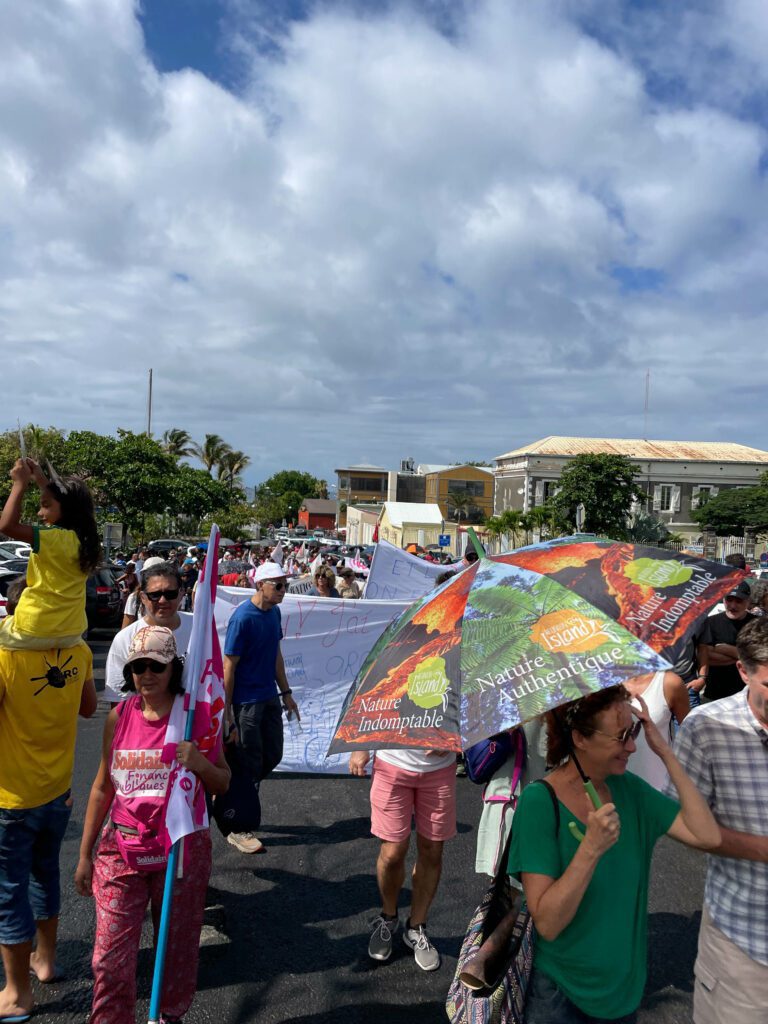 manifestation contre la réforme des retraites à Saint-Pierre