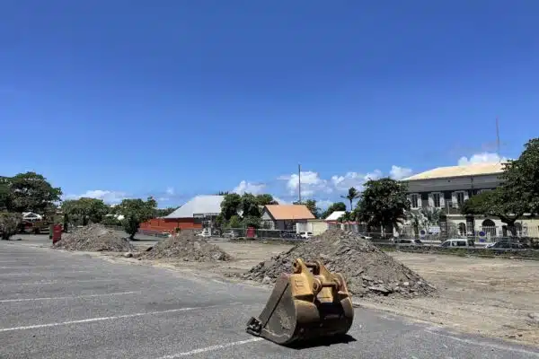 [Saint-Pierre] Les archéologues s’emparent des parkings