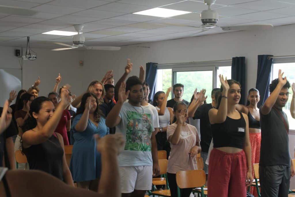 Le théâtre forum de Delixia Perrine au lycée de Vincendo à l'occasion du 8 mars 2023.