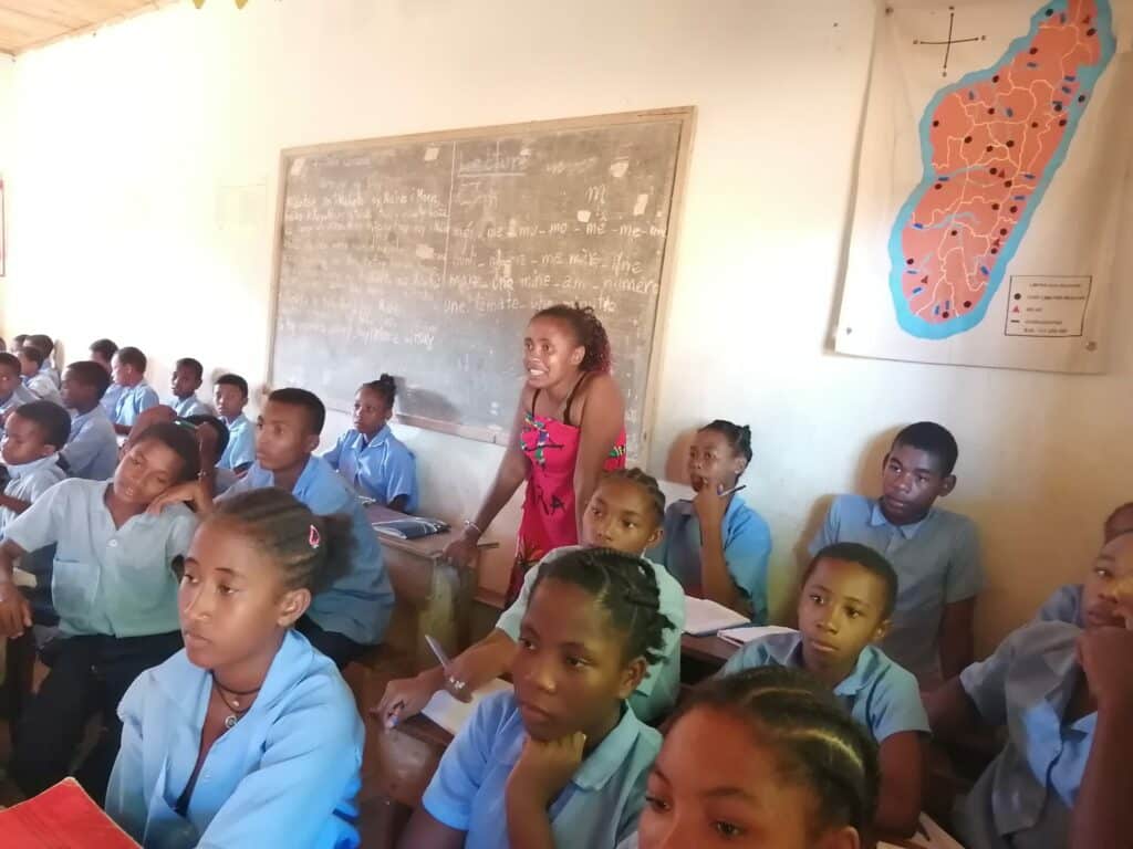 école de Nosy Iranja Madagascar, Anicette Zafimina. photo Jéromine Santo-Gammaire