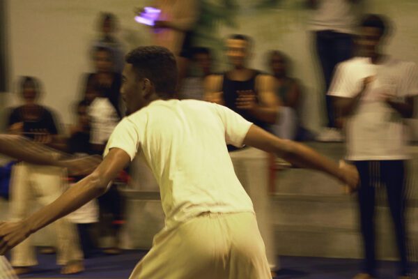 [Vidéo] Moringue, moringué, capoeira, même racine