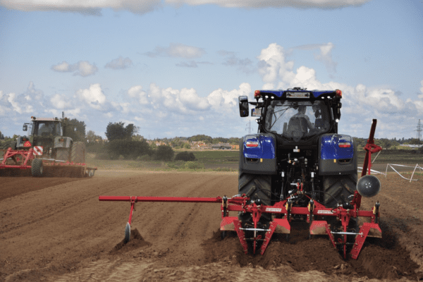 Naissance de deux antagonistes : le paysan et le capitaliste