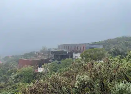 Chantier de l'éco-gîte du volcan